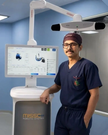 Dr. Unmesh Chakraverty with the MISSO Edge Robotic Knee System